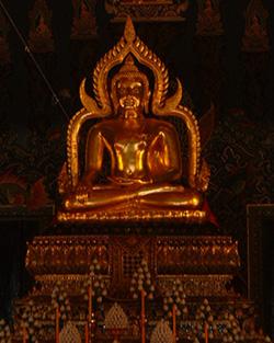 Luang Pho Phet, Wat Tha Luang, Phichit Province